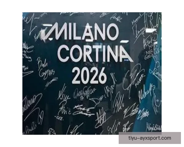 面向全国诚聘专业足球赛事直播解说员加入平台发展共赢打造顶级内容团队